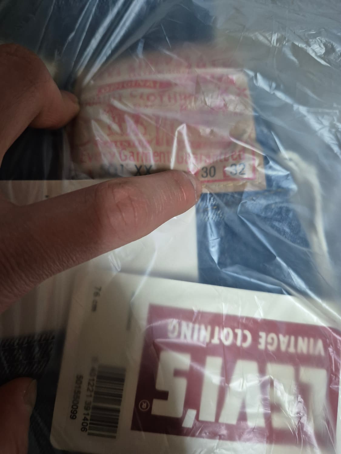 lvc 도르닉 30x32 새상품 상품이미지1