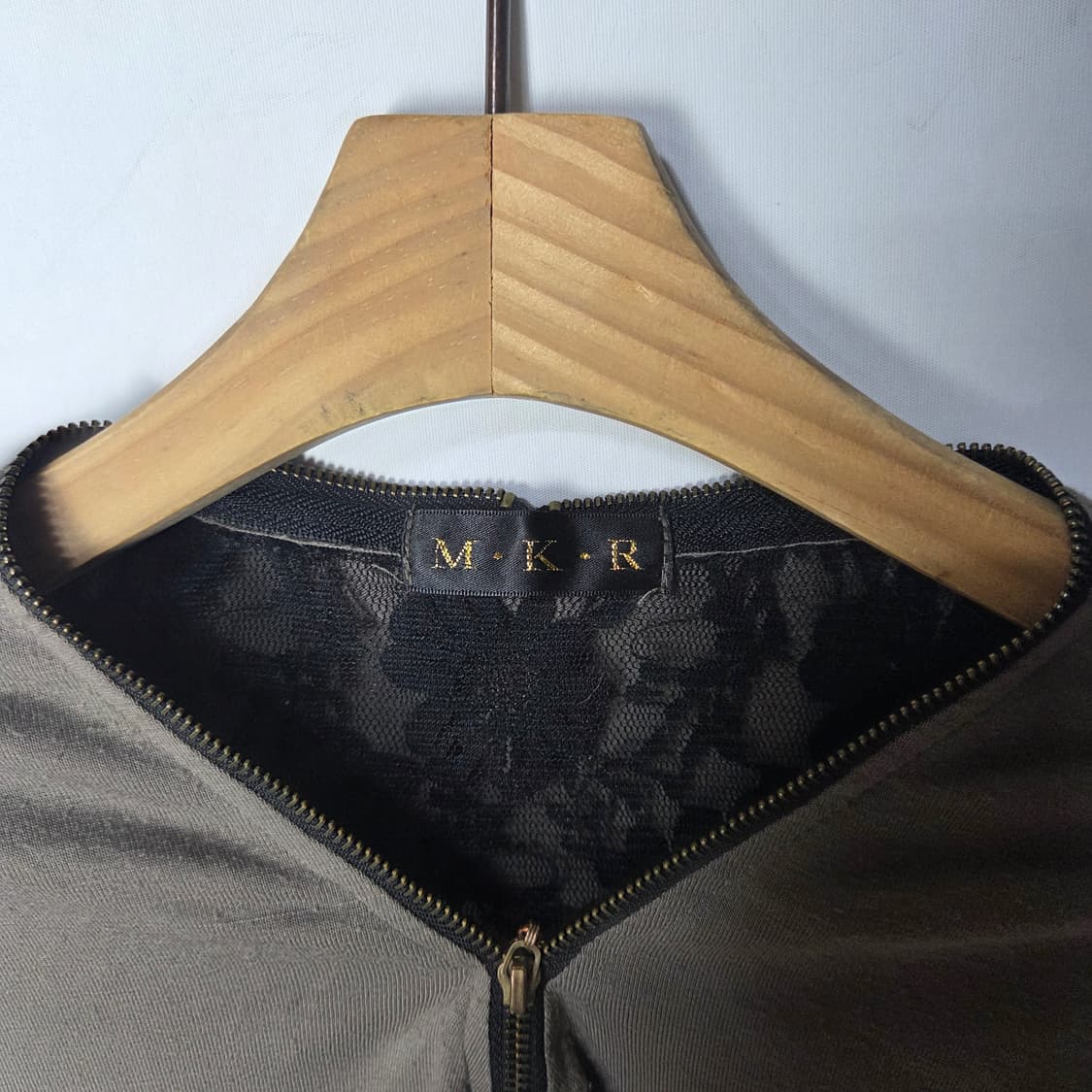 [M.K.R] 엠케이알 레이스 백슬릿 집업 롱슬리브 상품이미지5