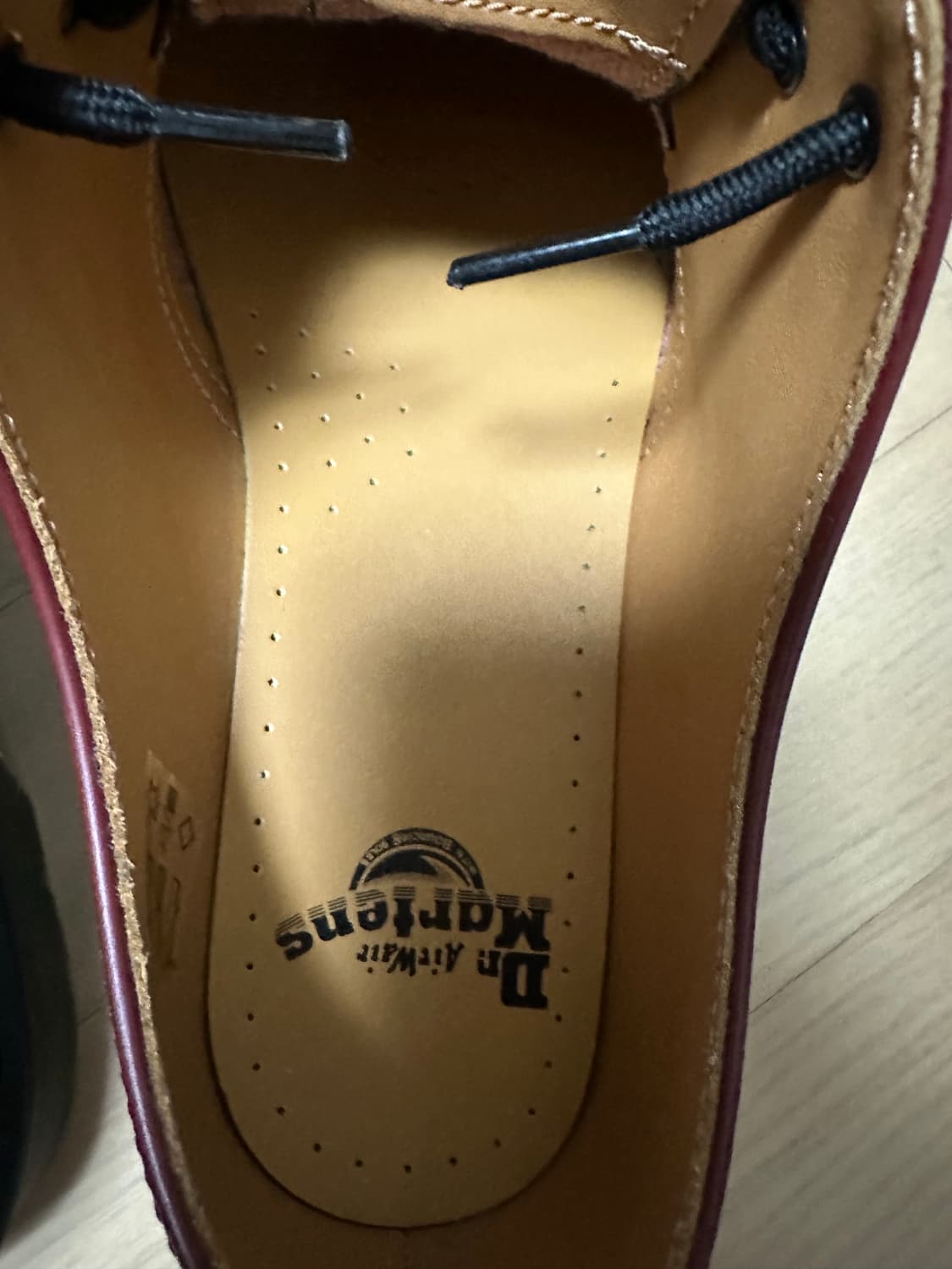 닥터마틴 1461 260사이즈 판매랍니다 ( 1회 실착 ) 상품이미지4