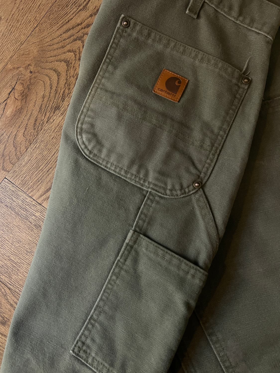 [36]칼하트 USA 더티워싱 모스그린 더블니 워크 팬츠 상품이미지8