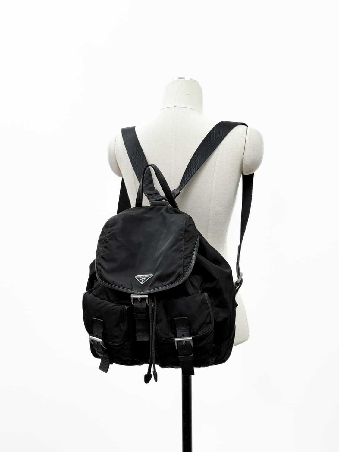 프라다 포코노 나일론 투 포켓 백팩 상품이미지2