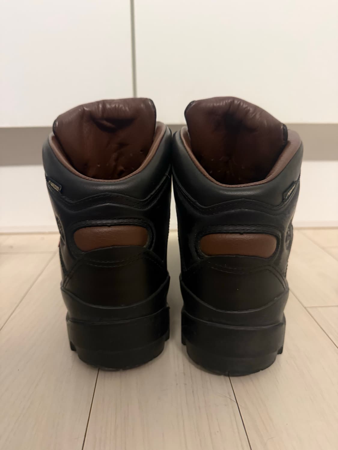 슈프림 팀버랜드 월드하이커 부츠 블랙 상품이미지3