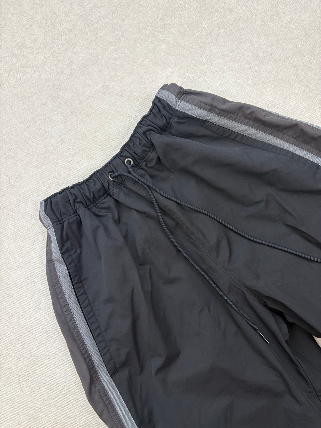 (1) 폴리테루 트랙 팬츠 정규 블랙 상품이미지4