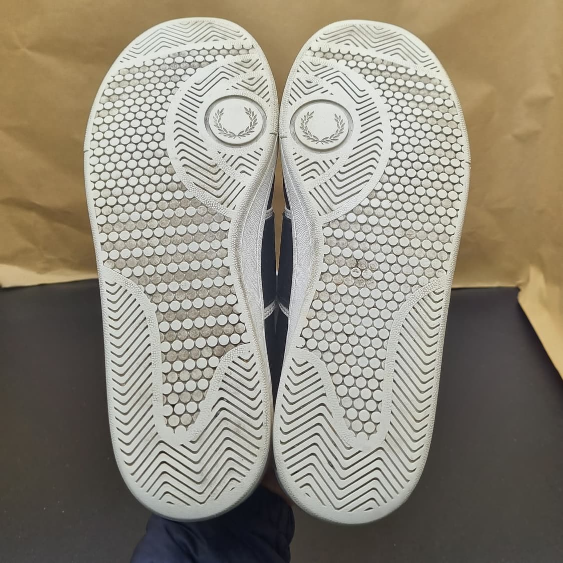 프레드페리 레더 남성스니커즈 260 상품이미지3