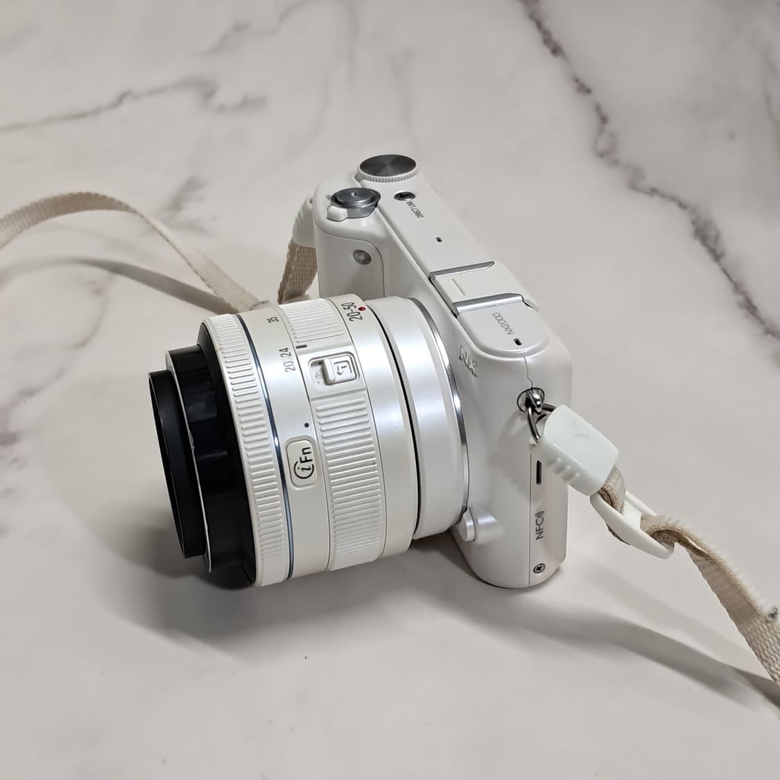 삼성 미러리스 NX2000 /20-50mm 렌즈 상품이미지4