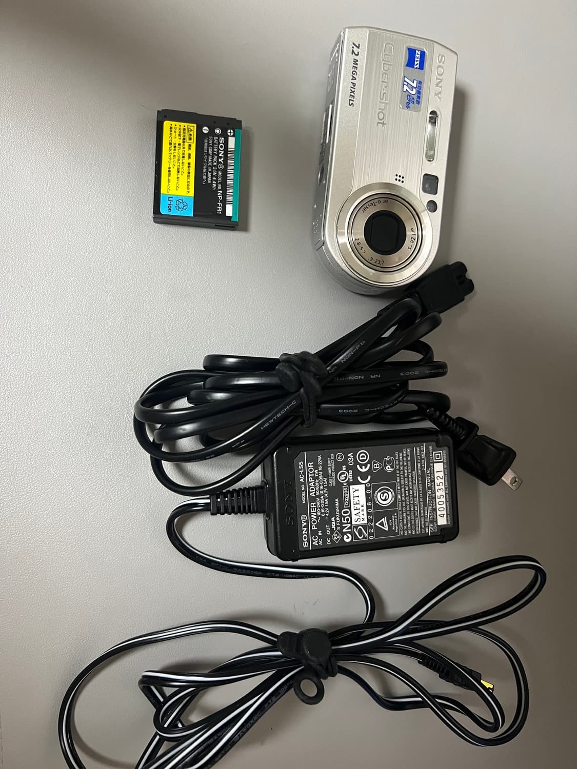 소니 사이버샷 DSC-P150 빈티지카메라 상품이미지1