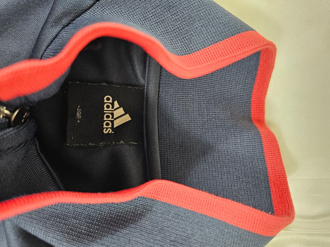 아디다스일본국대하프집업 상품이미지2