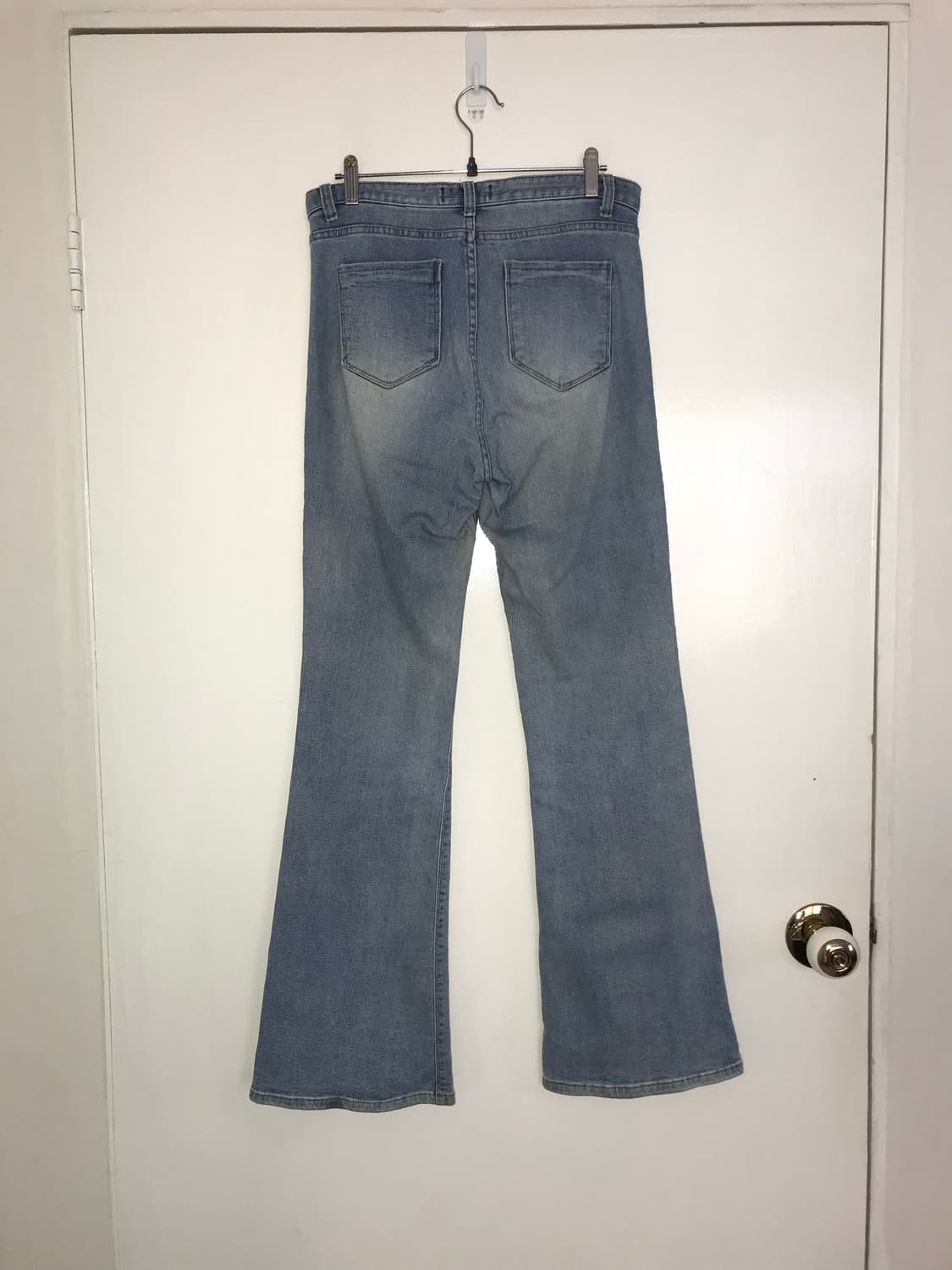 THE OPENPRODUCT Light Washed Boot-Cut Je 상품이미지5