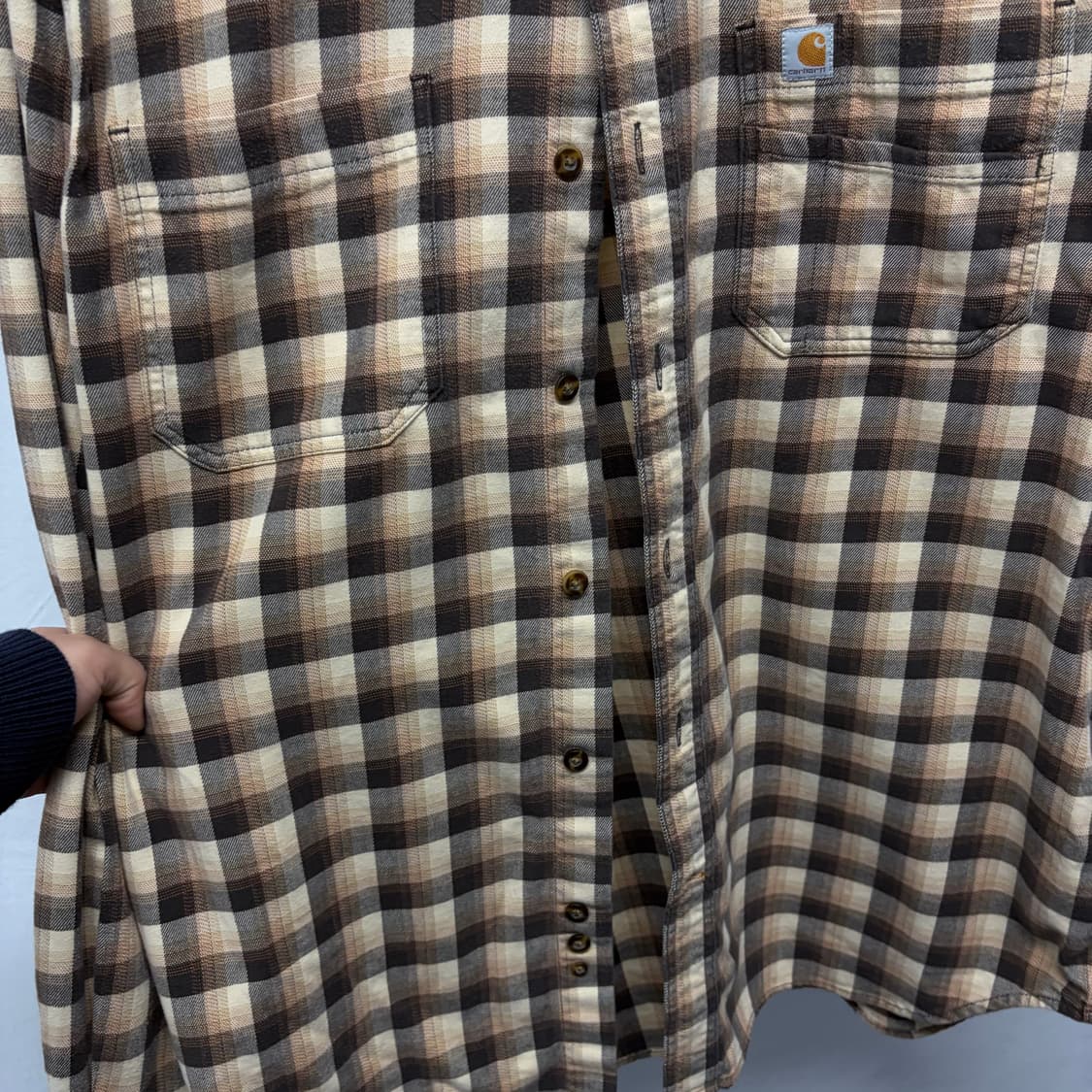 칼하트 스몰로고 체크셔츠  상품이미지3