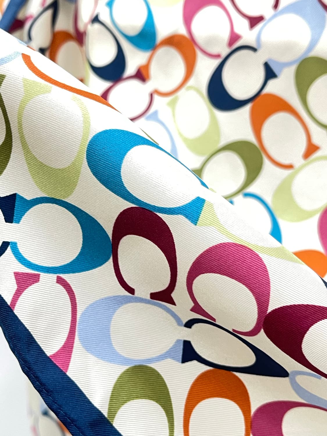 코치 실크 사각 스카프 상품이미지6