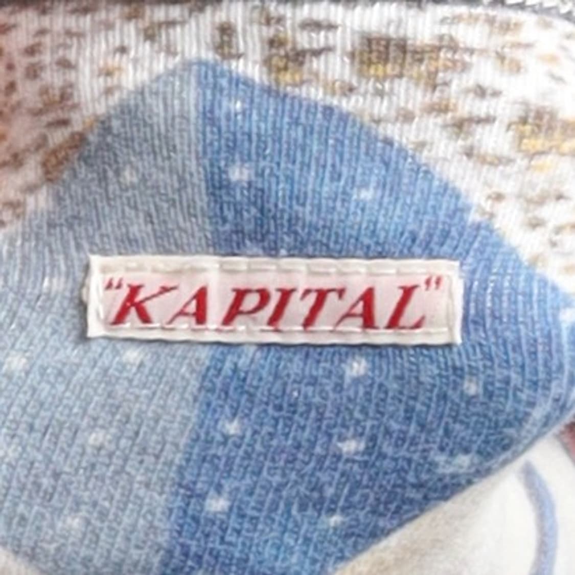 캐피탈 Kapital Pattern Cardigan

 상품이미지7