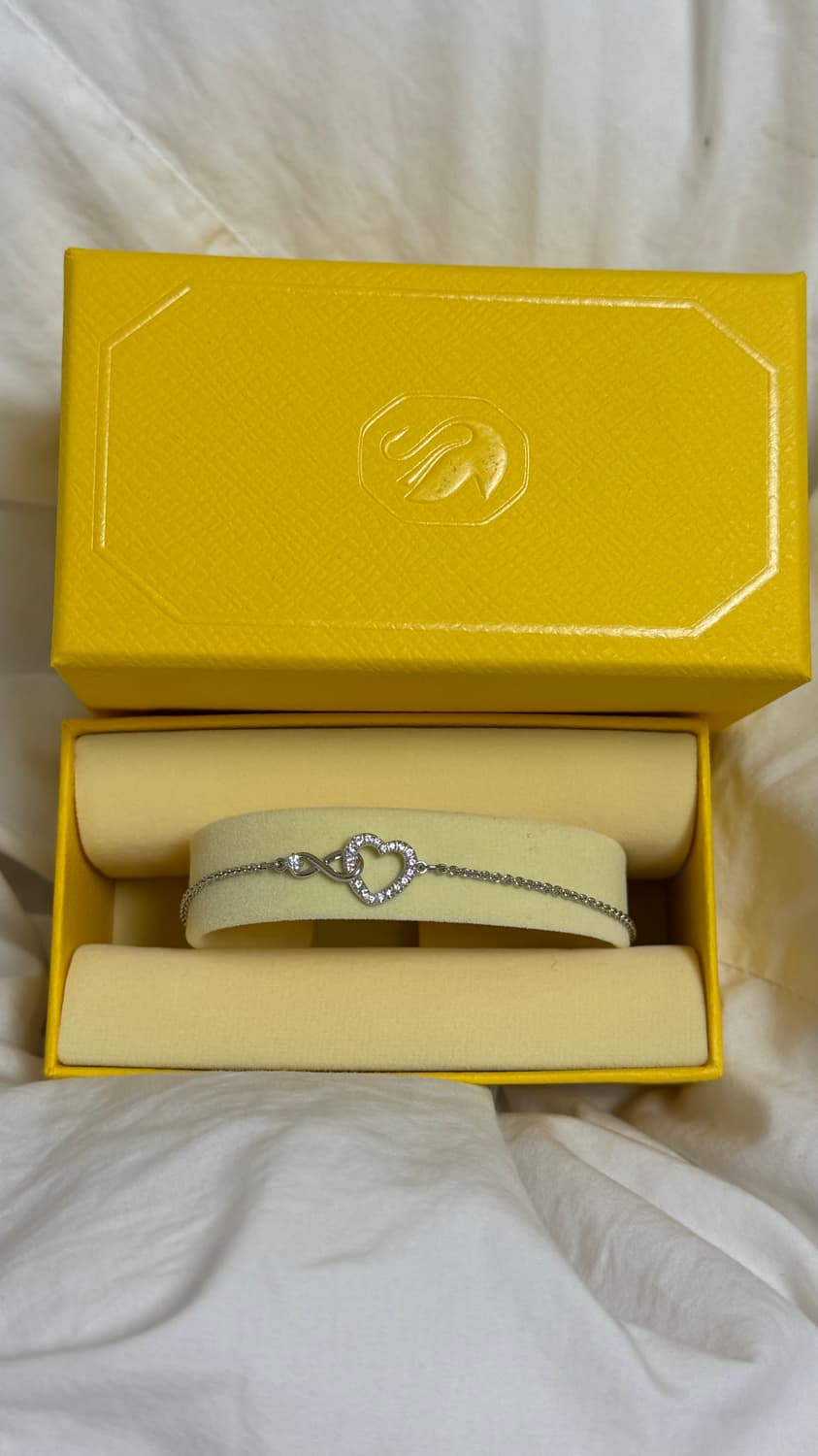 스와로브스키 인피니티 하트 팔찌  상품이미지1