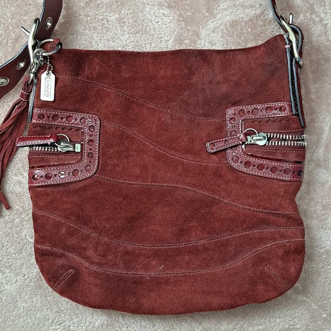 [코치] 빈티지 스웨이드 숄더백 버건디 상품이미지5
