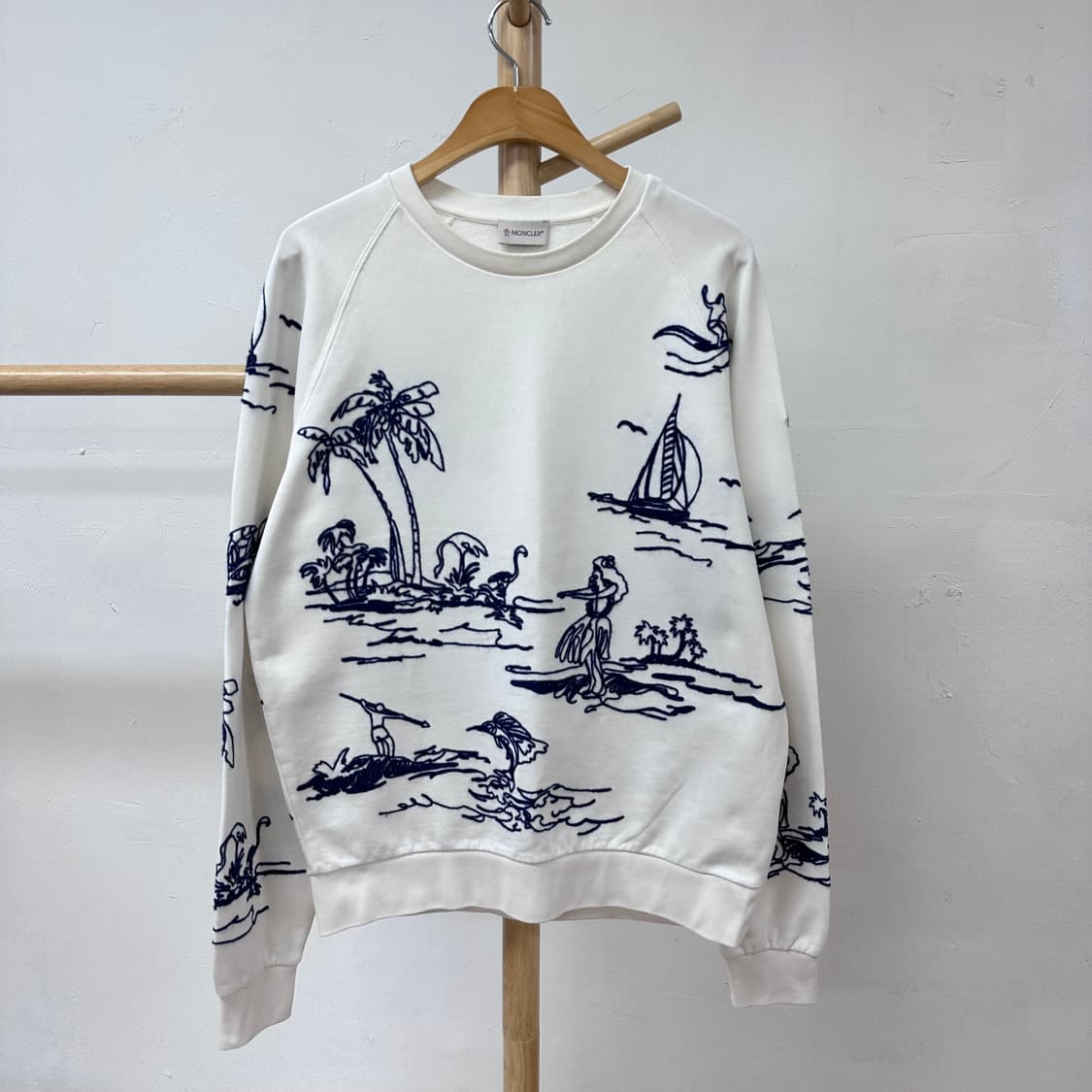 MONCLER 몽클레어 자수 맨투맨 스웻셔츠 100(XL) J26 상품이미지1