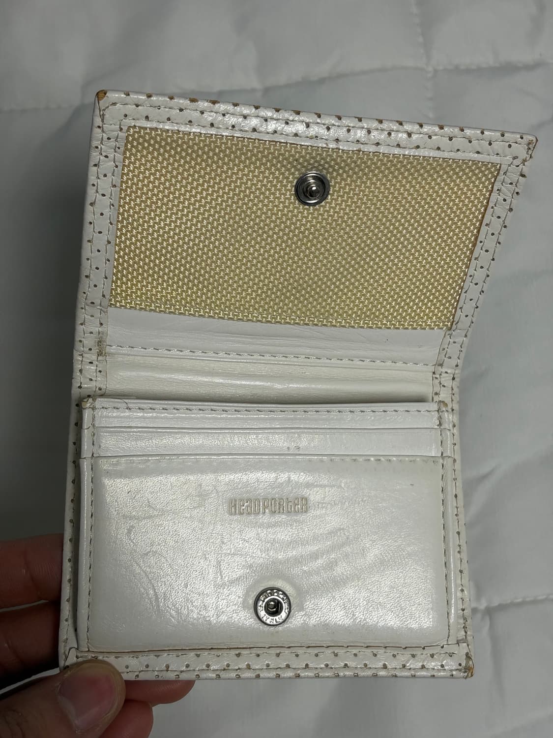 포터 지갑 팝니다. 상품이미지2