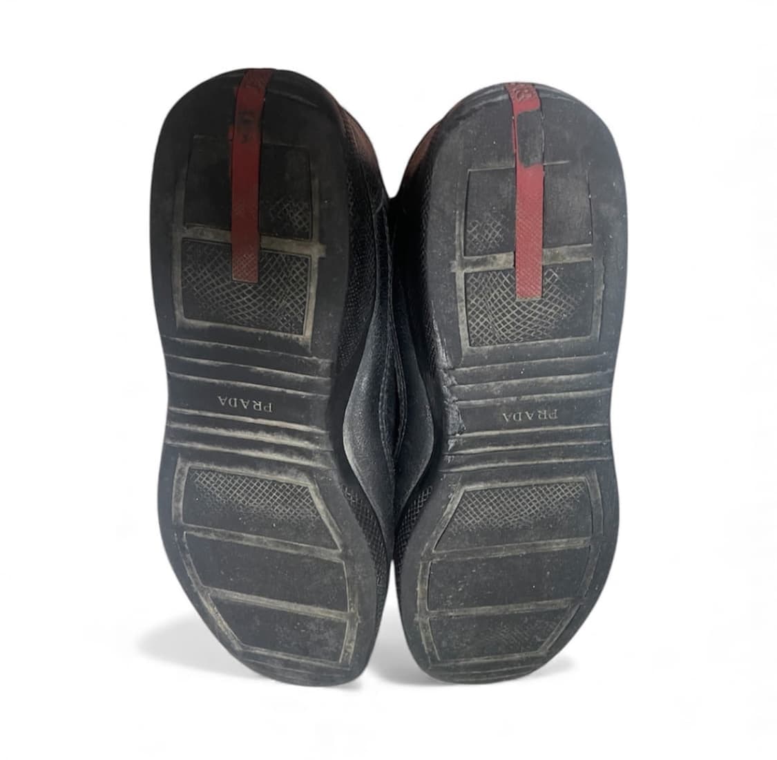 프라다 블랙 스니커즈 상품이미지3