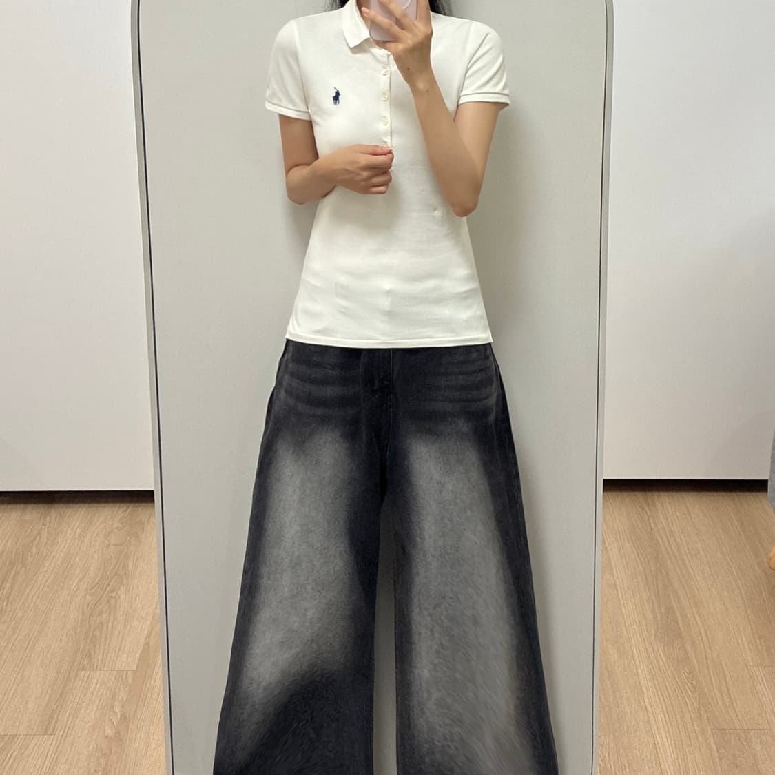 폴로 랄프로렌 신형 큐알 화이트 카라 반팔 티셔츠 상품이미지1