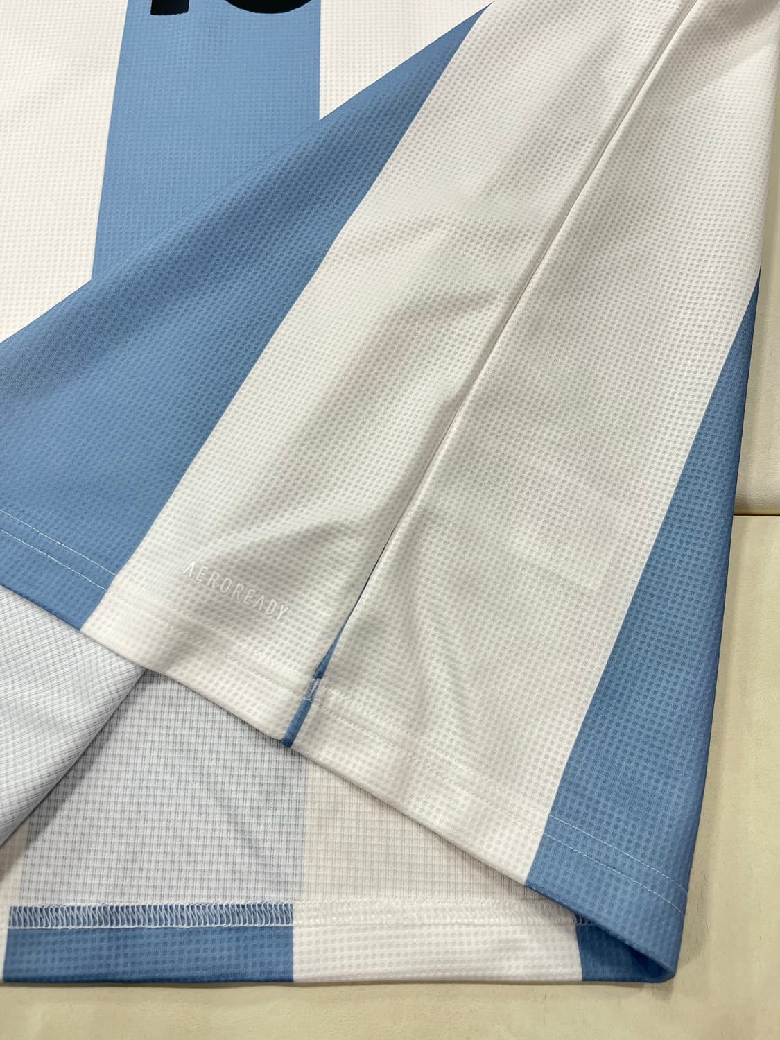 아디다스 2025 아르헨티나 50주년 홈 리오넬 메시 (새제품) 상품이미지6