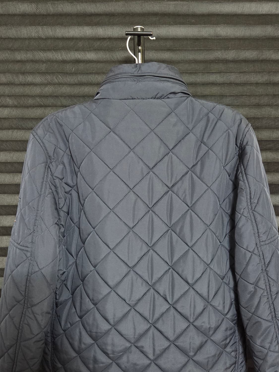 [타미힐피거] 퀄팅 자켓 판매합니다. 상품이미지7