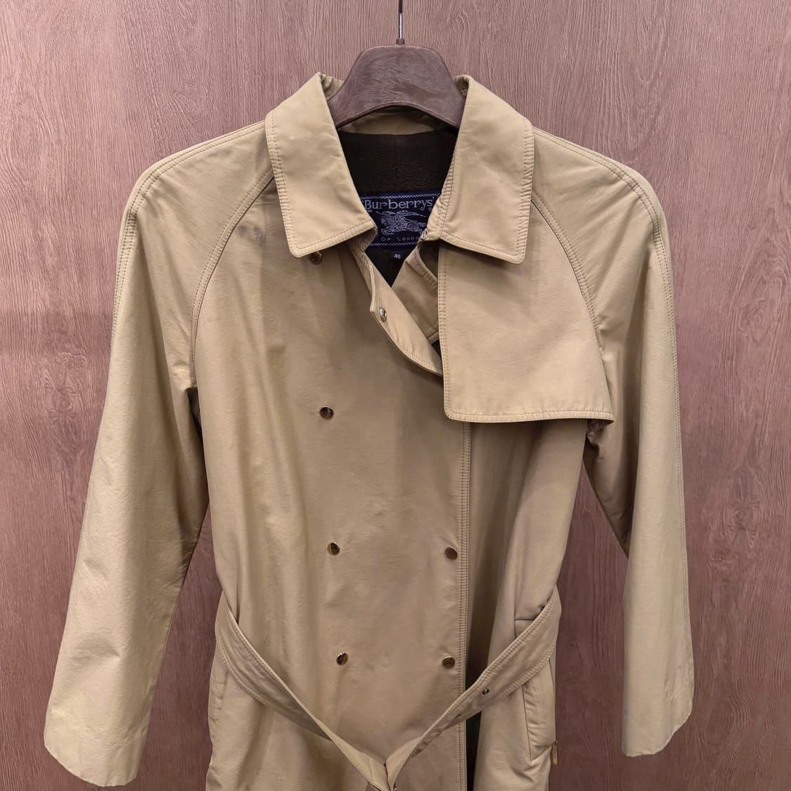 버버리 트렌치 코트 더블 브레스티드 벨트 디테일 레귤러핏 베이지 상품이미지4