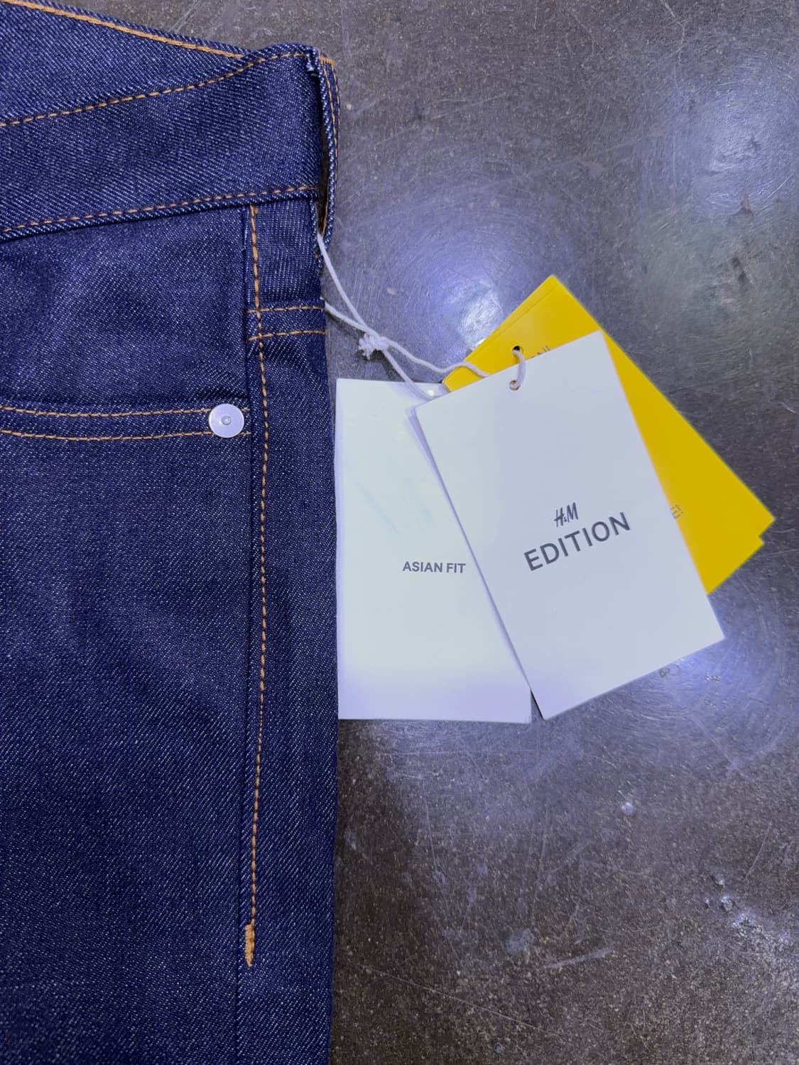 H&M 에디션 아시안핏 슬림 딥인디고 논워싱 데님팬츠 29 상품이미지4