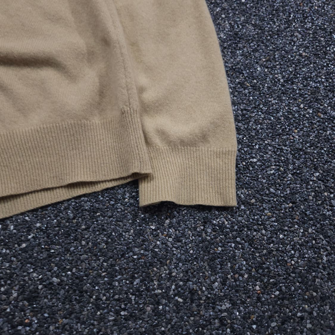 꼼데가르송 플레이 블랙 와펜 미니멀 가디건 (XL) 상품이미지4