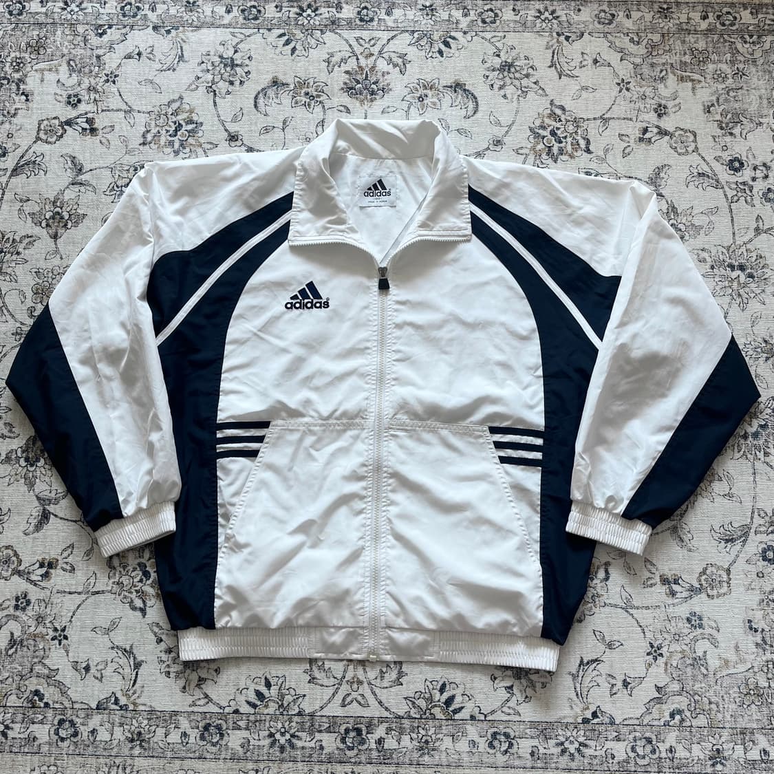 아디다스 90s 올드스쿨 바람막이 상품이미지2