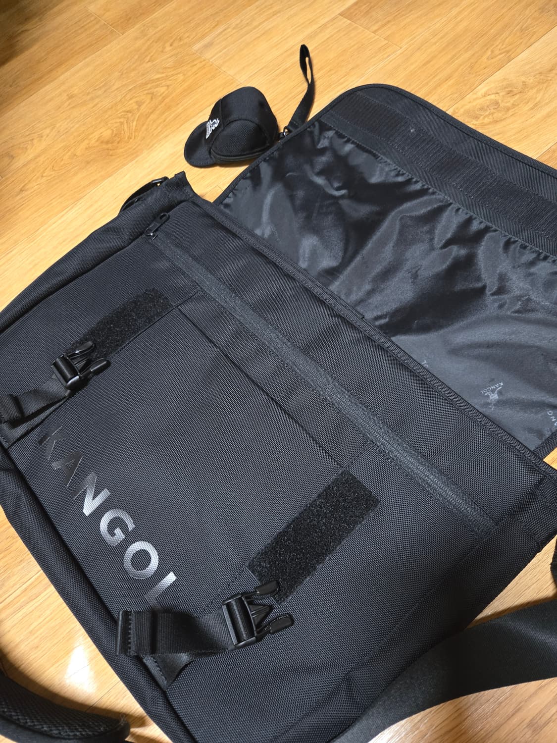 캉골 듀스 블랙 메신저백 (미사용제품) 상품이미지5