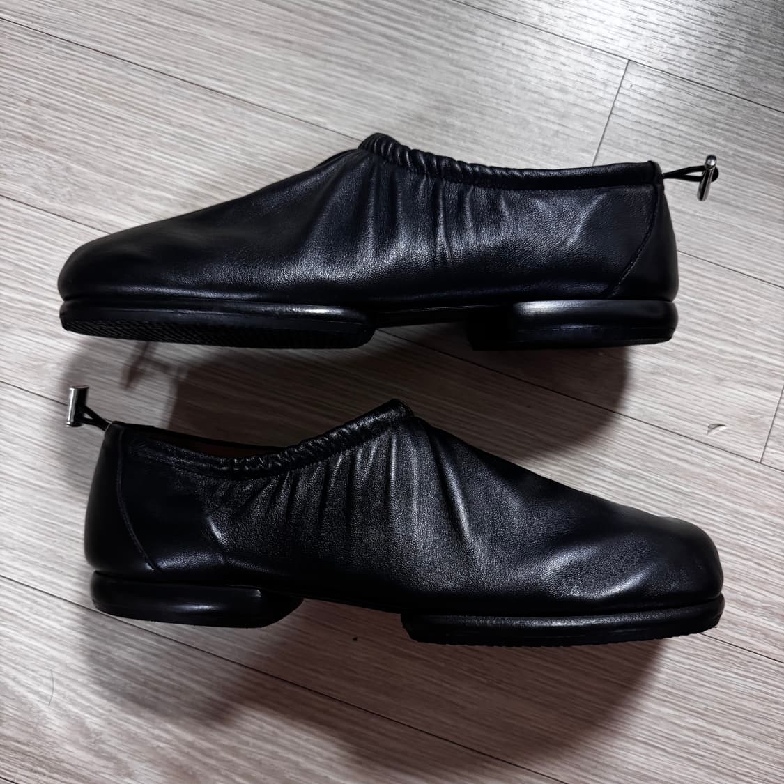 [43] 드리스 반 노튼 드로스트링 로퍼 블랙 상품이미지3