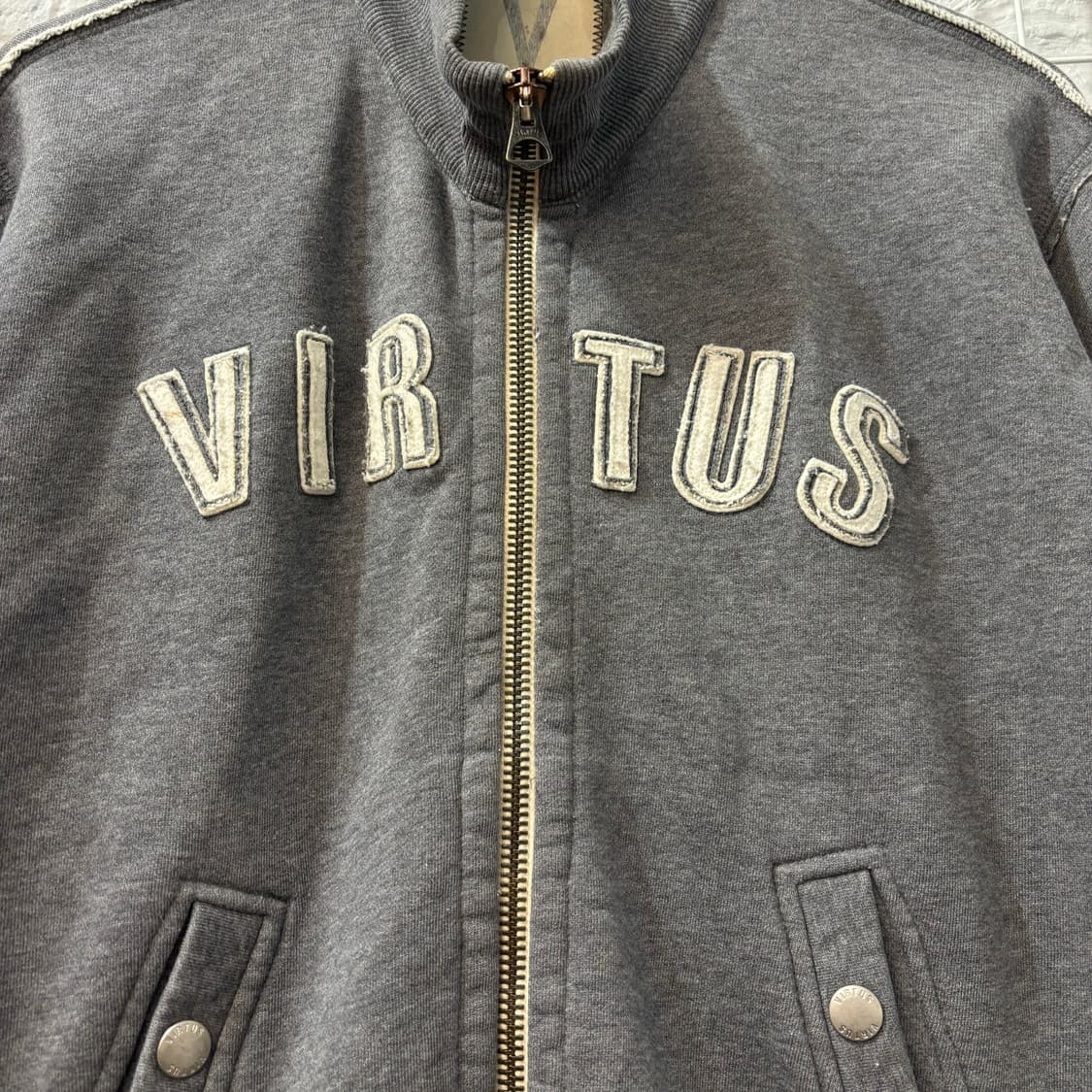 VTG VIRTUS 그레이 집업 자켓 M 상품이미지5