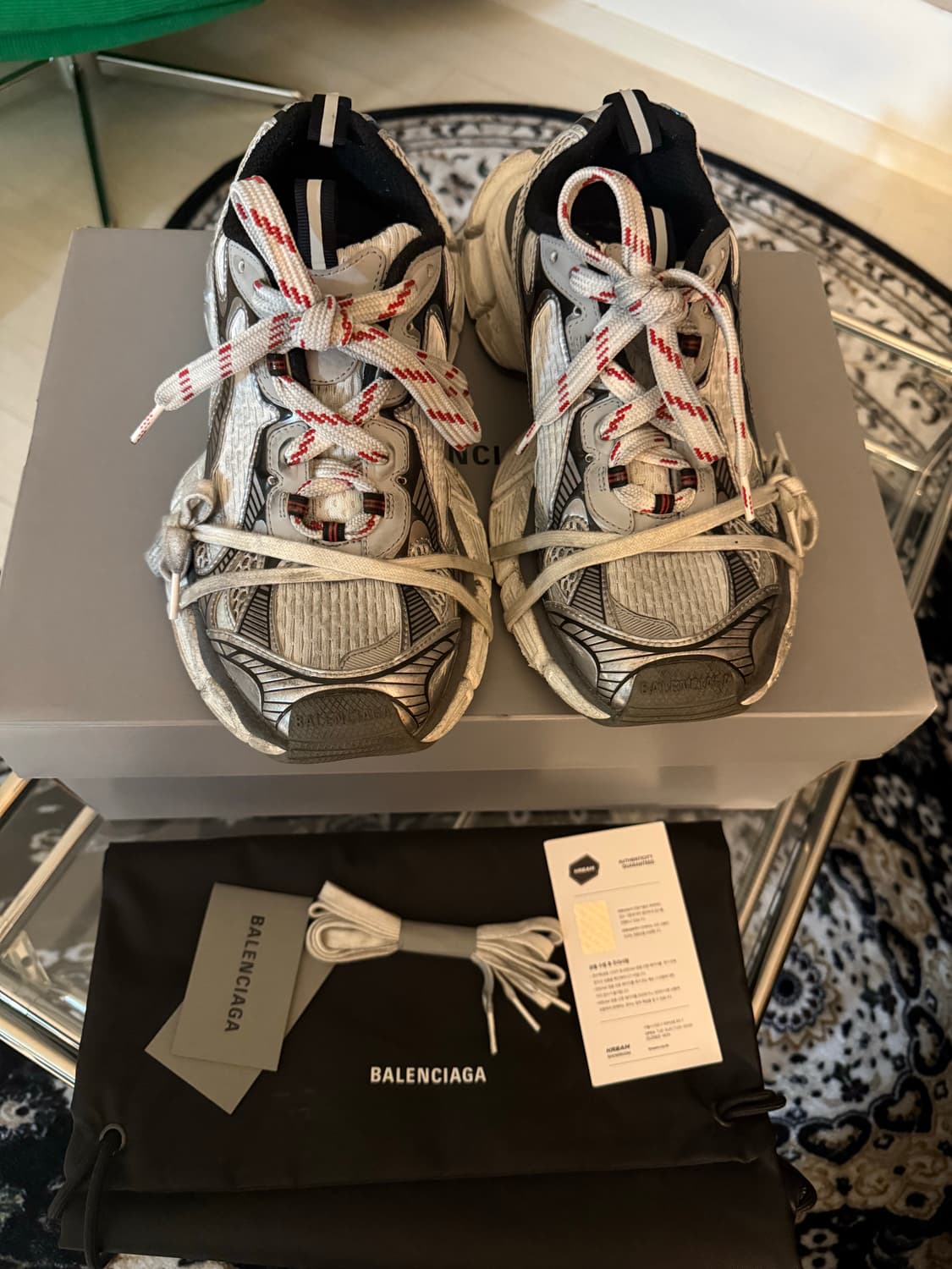 (42) 발렌시아가 3XL 스니커즈 그레이 화이트 레드 상품이미지1