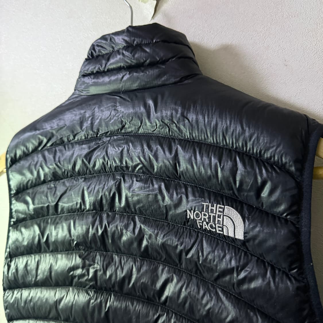 노스페이스 아콘가쿠아 경량 패딩 700 서밋 베스트 90 (여성 66) 상품이미지6