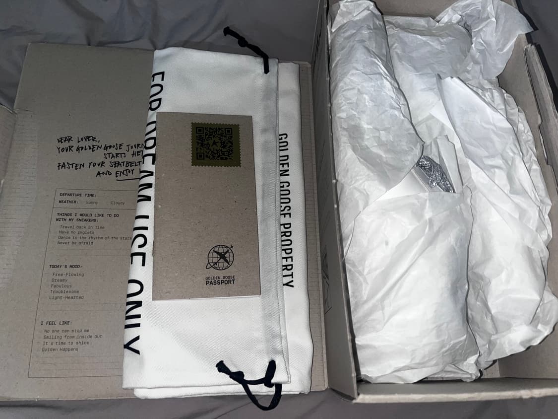 새상품) 골든구스 슈퍼스타 클래식 위드리스트 36 상품이미지5