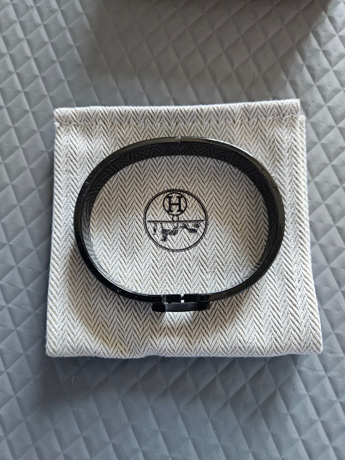 에르메스 클릭아슈 브레이슬릿 쏘 블랙 하드웨어 & 누아 매트 T6 상품이미지2