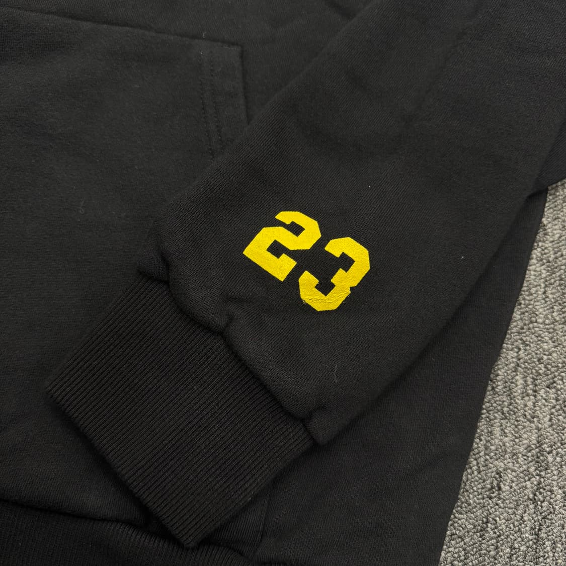 TRAPSTAR 트랩스타 Central Cee 아치로고 후드티 상품이미지3