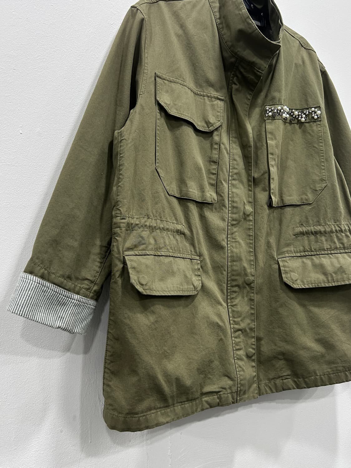 [55] 지컷 프린팅 카키 야상 점퍼 여성 55 상품이미지3