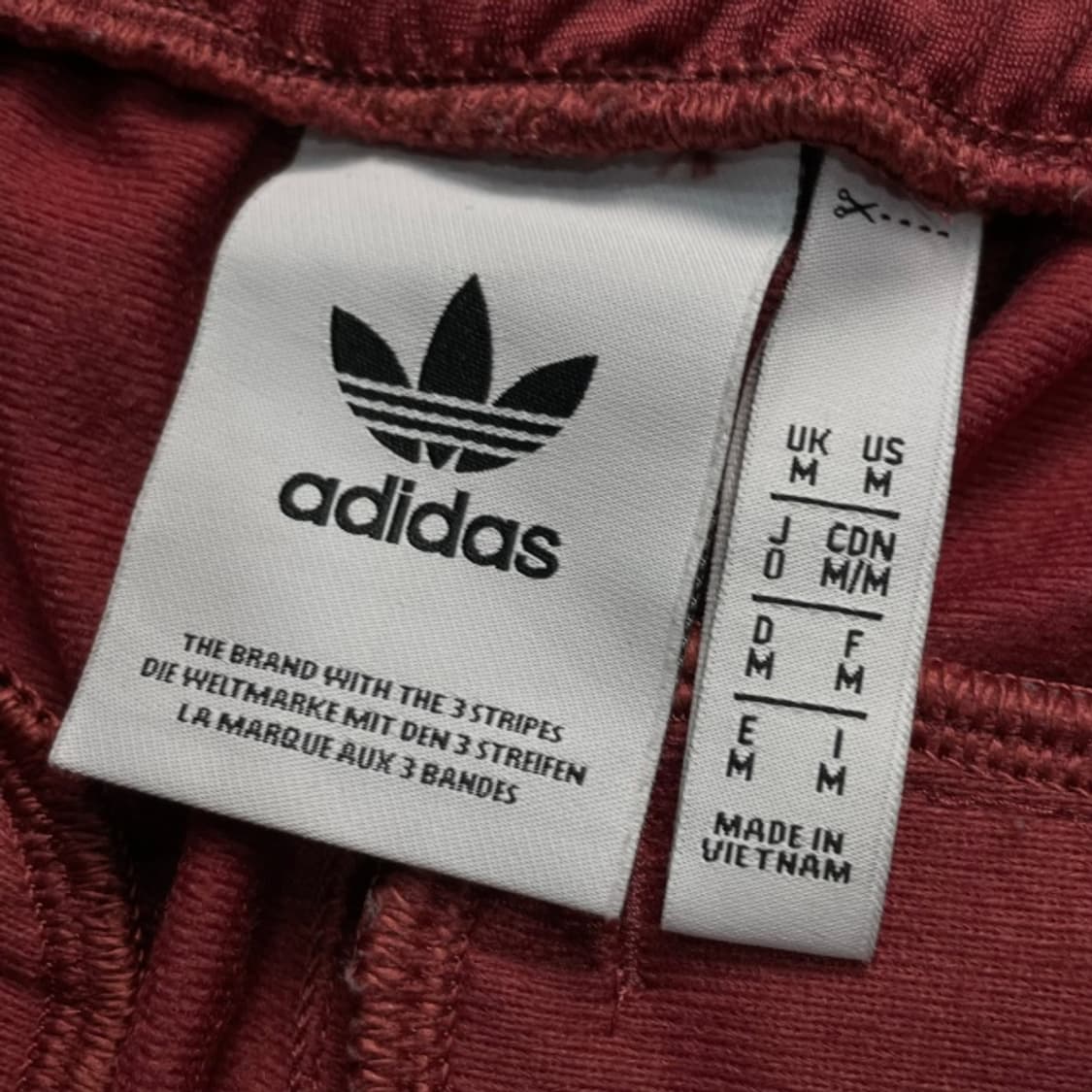 100 아디다스 버건디 핀턱 팬츠 상품이미지3