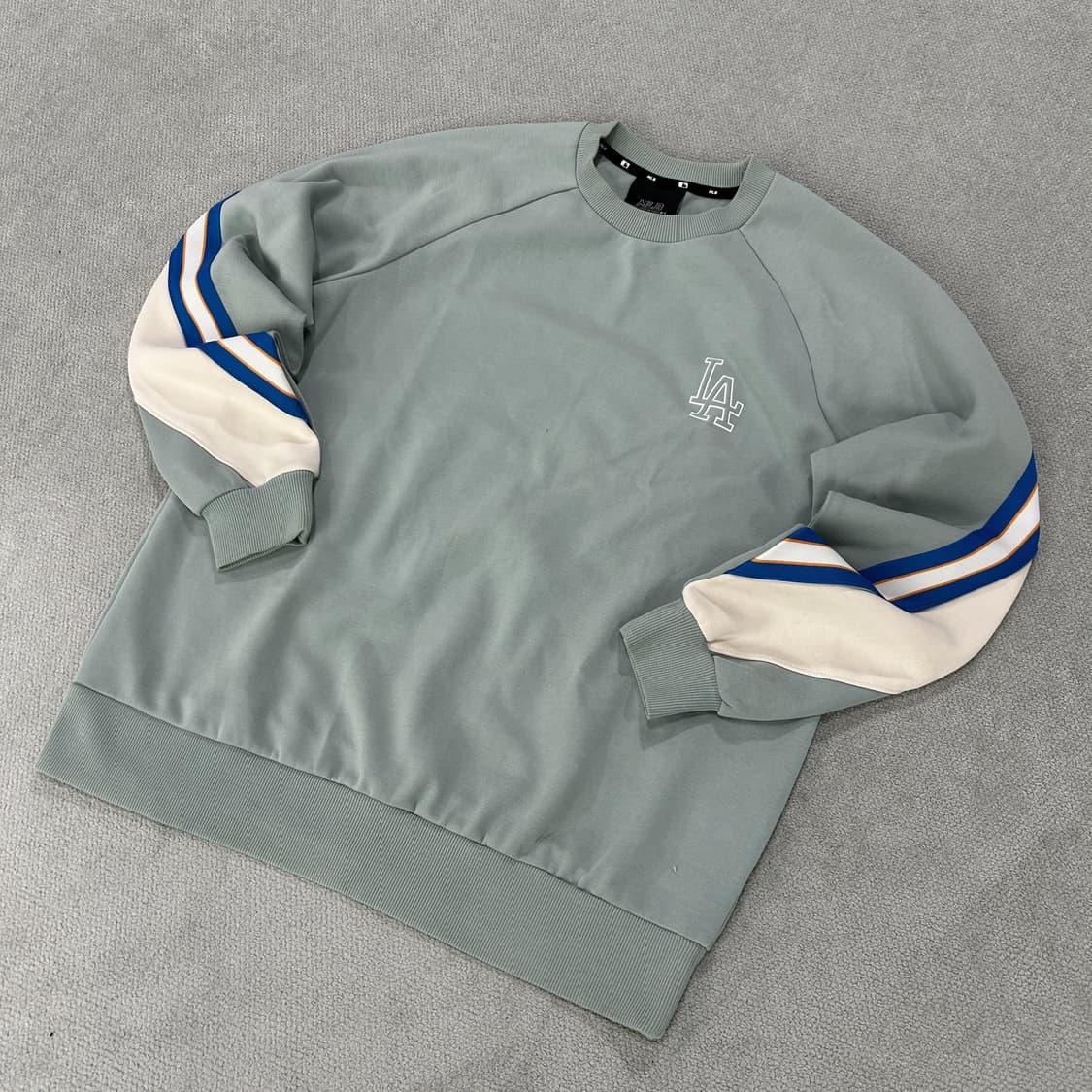 MLB LA 다저스 맨투맨 티셔츠 민트 m 상품이미지1