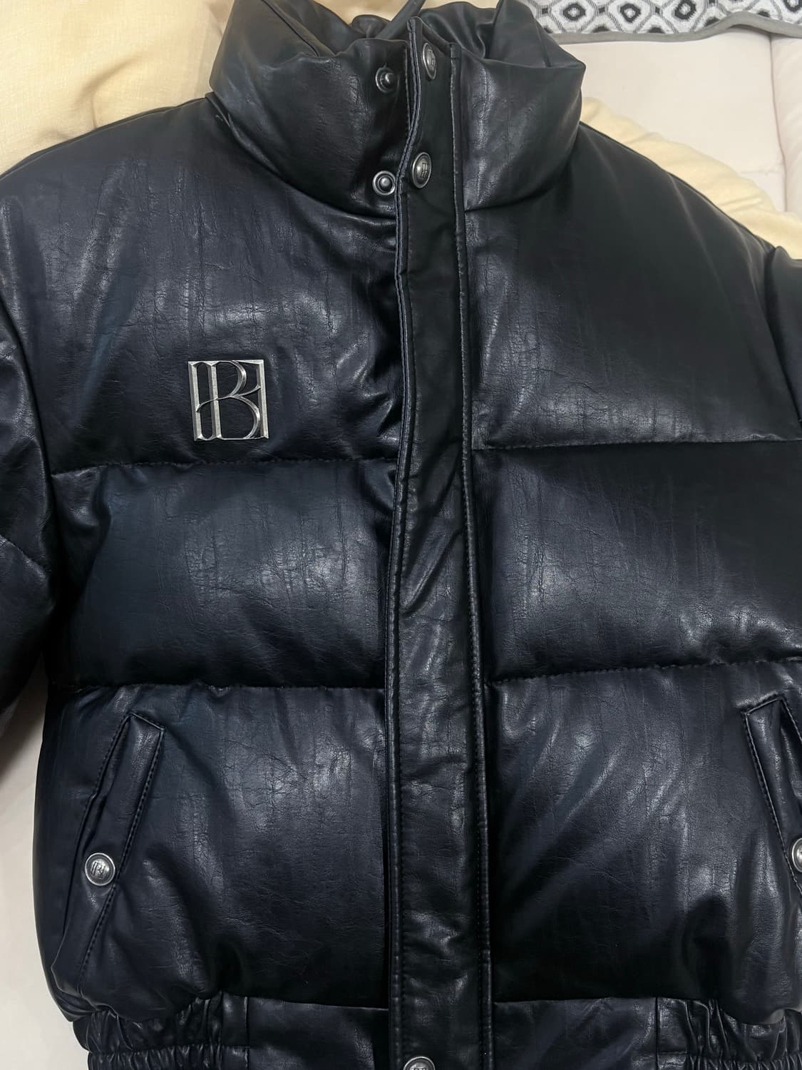 보헤미안 서울 패딩 22fw M 상품이미지2