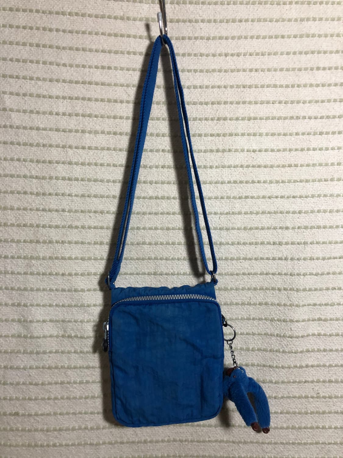 빈티지 키플링 Y2K 나일론 블루 미니 여권가방 크로스백 상품이미지2