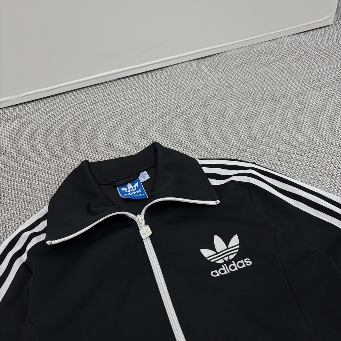 Adidas 유로파 트랙탑  상품이미지2