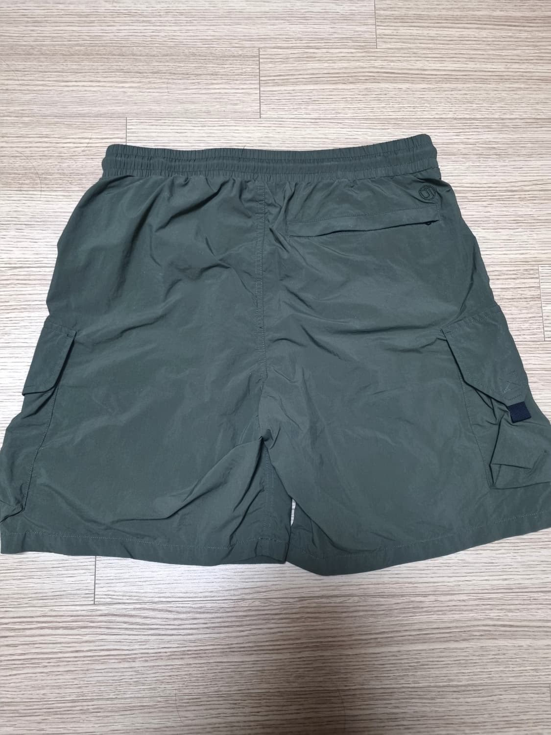 아웃스탠딩 반바지 : 패커블 기어 쇼츠 올리브 상품이미지3