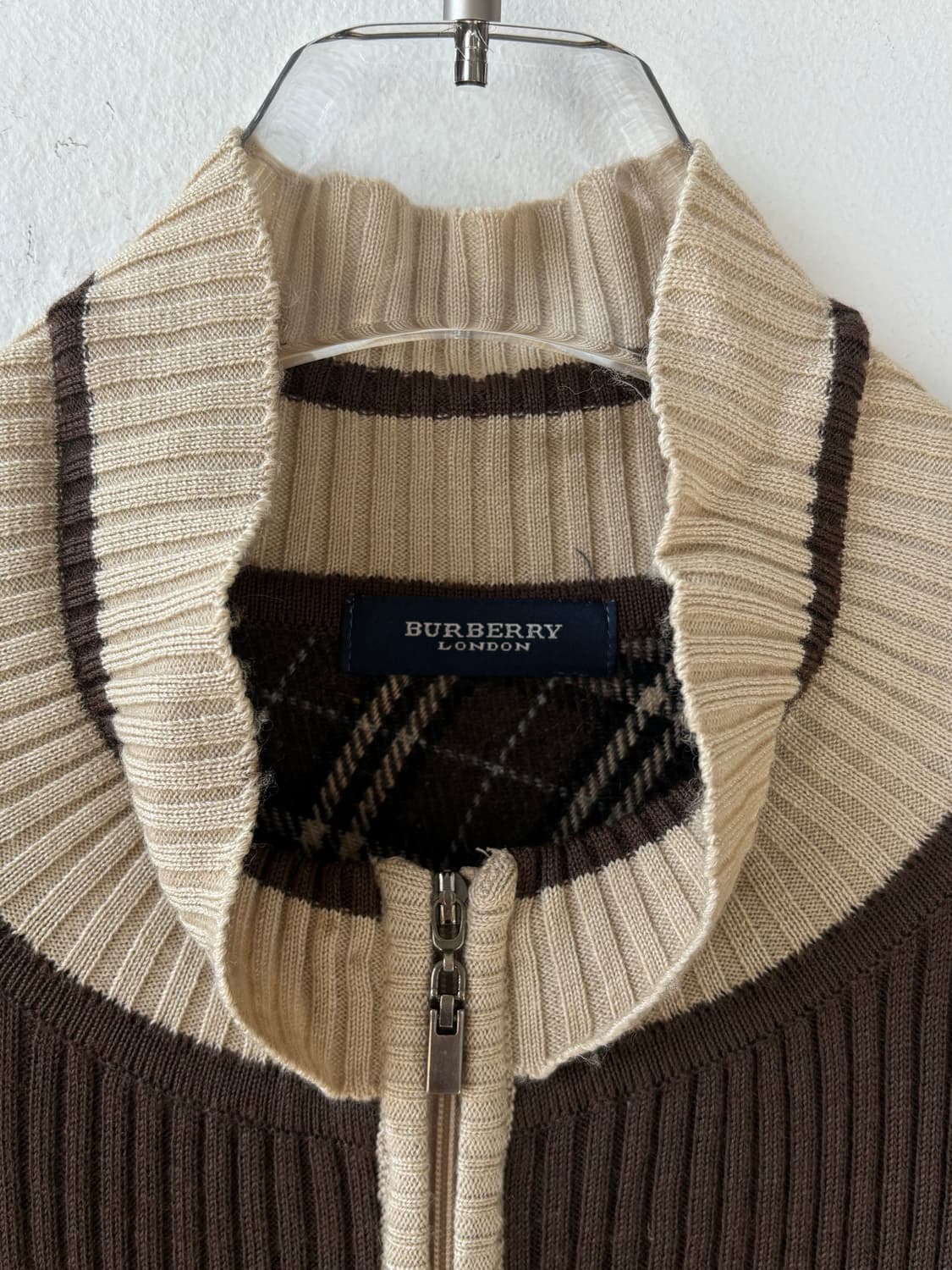 버버리 클래식 집업 가디건  상품이미지7