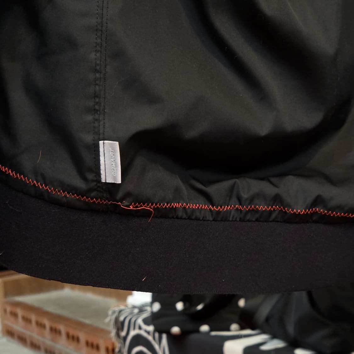 NIKE 블랙 누빔 후드 바람막이 점퍼 상품이미지6