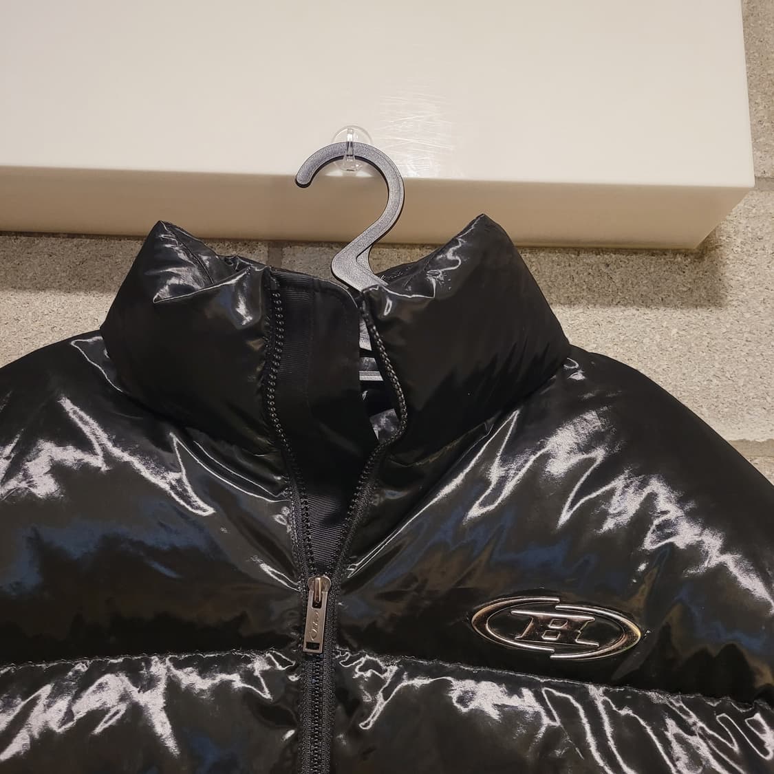 본투윈 유광 패딩 1 상품이미지3