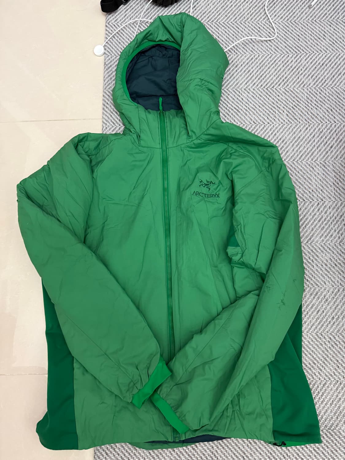 아크테릭스 아톰LT 후디 xl 상품이미지1