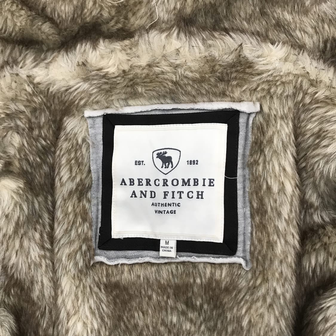 아베크롬비 Y2K 울프죠 후드집업 [여성M] 상품이미지5