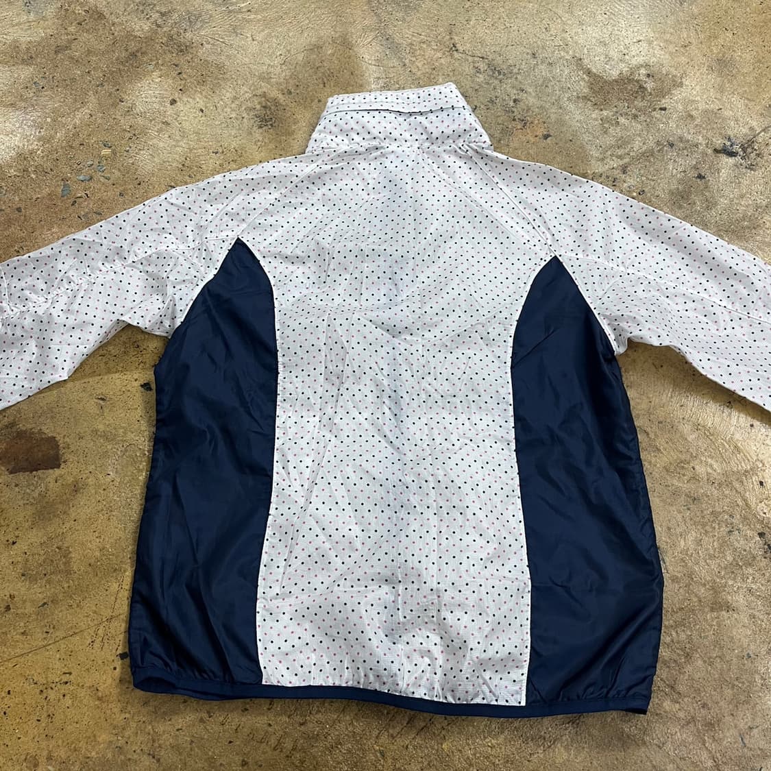 컬럼비아 화이트 블랙 핑크 도트 바람막이  상품이미지4