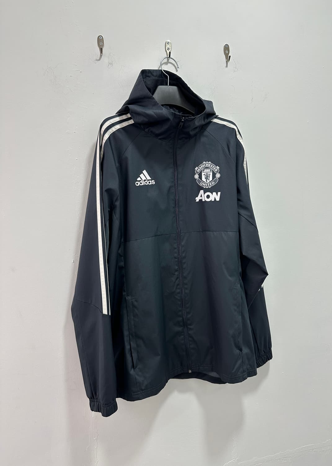 Adidas Manchester United training wind  상품이미지3