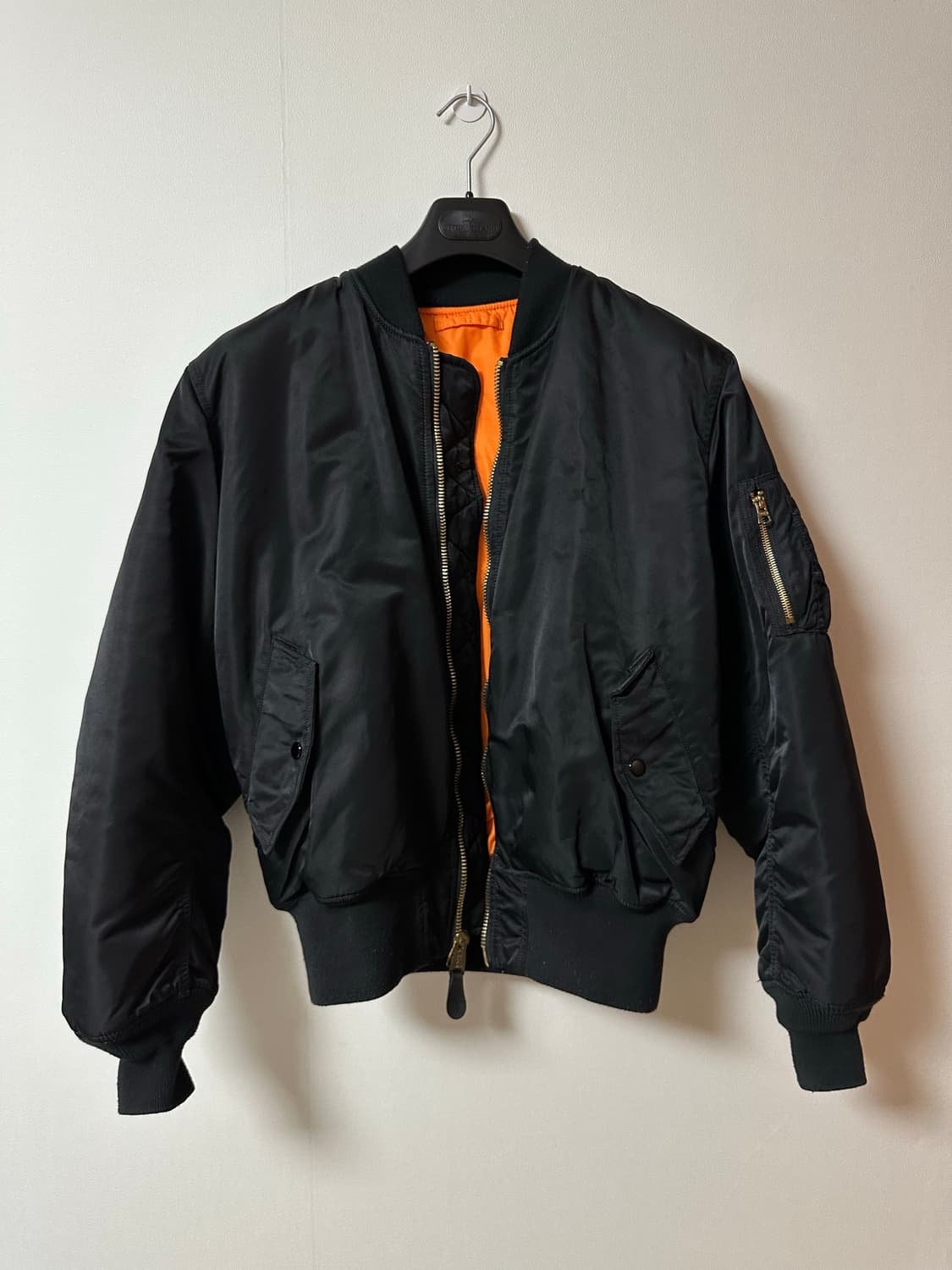 [L] 알파인더스트리 ma-1 블랙 상품이미지1